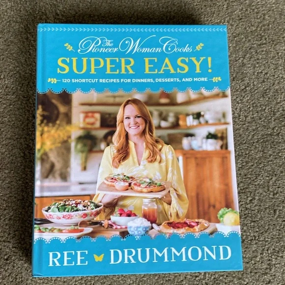 The Pioneer Woman Cookbooks - Picture 5 of 7